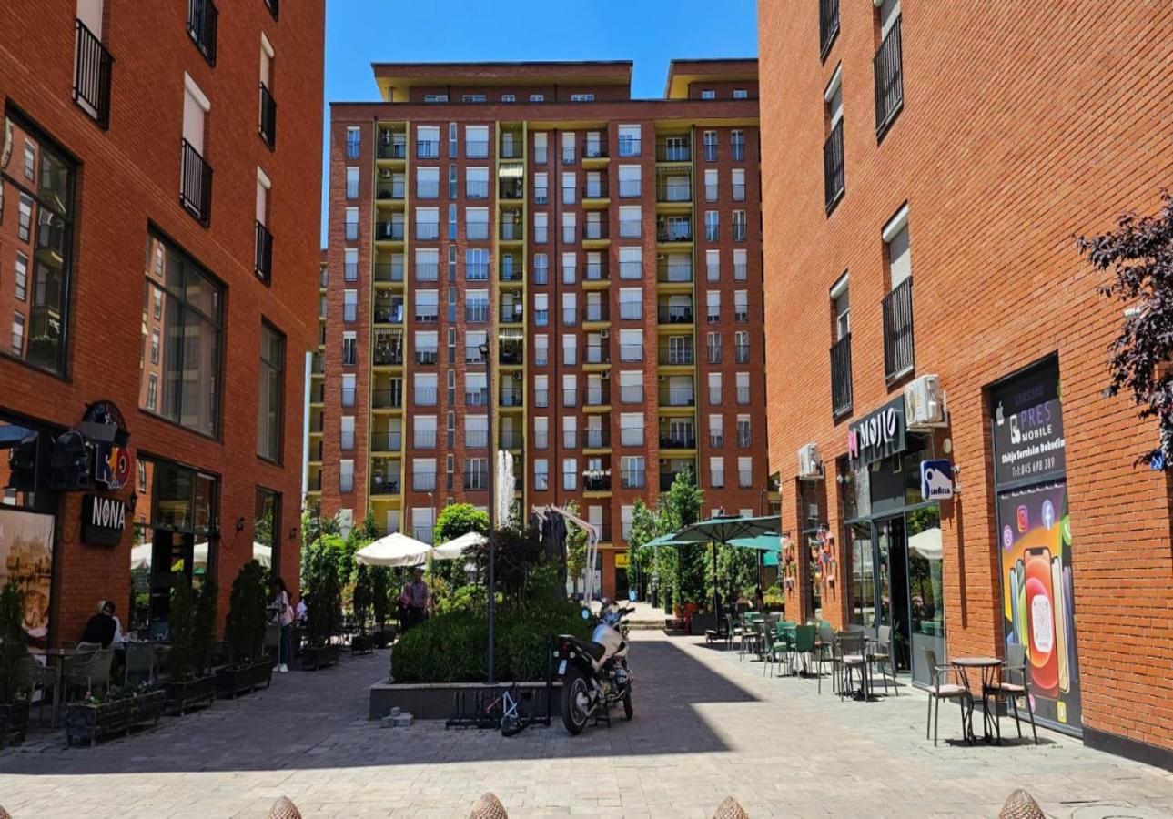 Superb 1 Bedroom In The Best Zone Of The City. Ferizaj Exterior foto