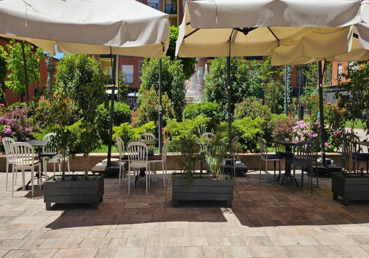 Superb 1 Bedroom In The Best Zone Of The City. Ferizaj Exterior foto
